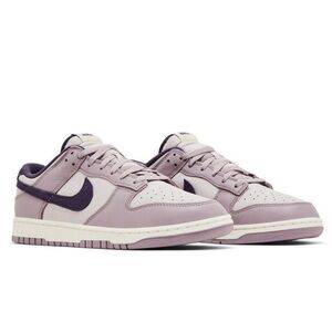 Nike dunk se
Retro
Brand new